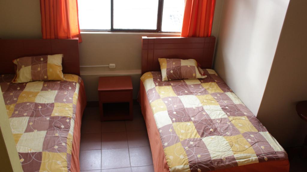 Hostal Aventura Cajamarca Exteriör bild